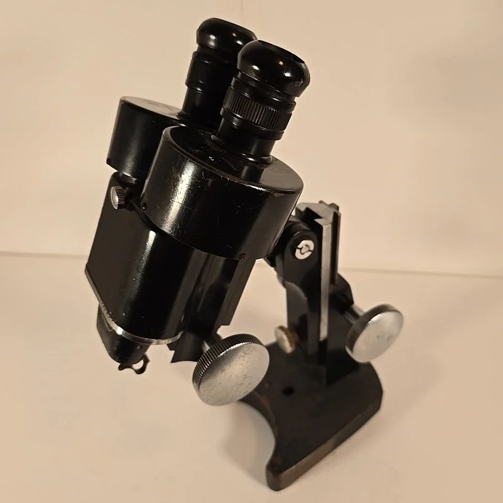 Vintage - American Optical Company - SPENCER Microscope